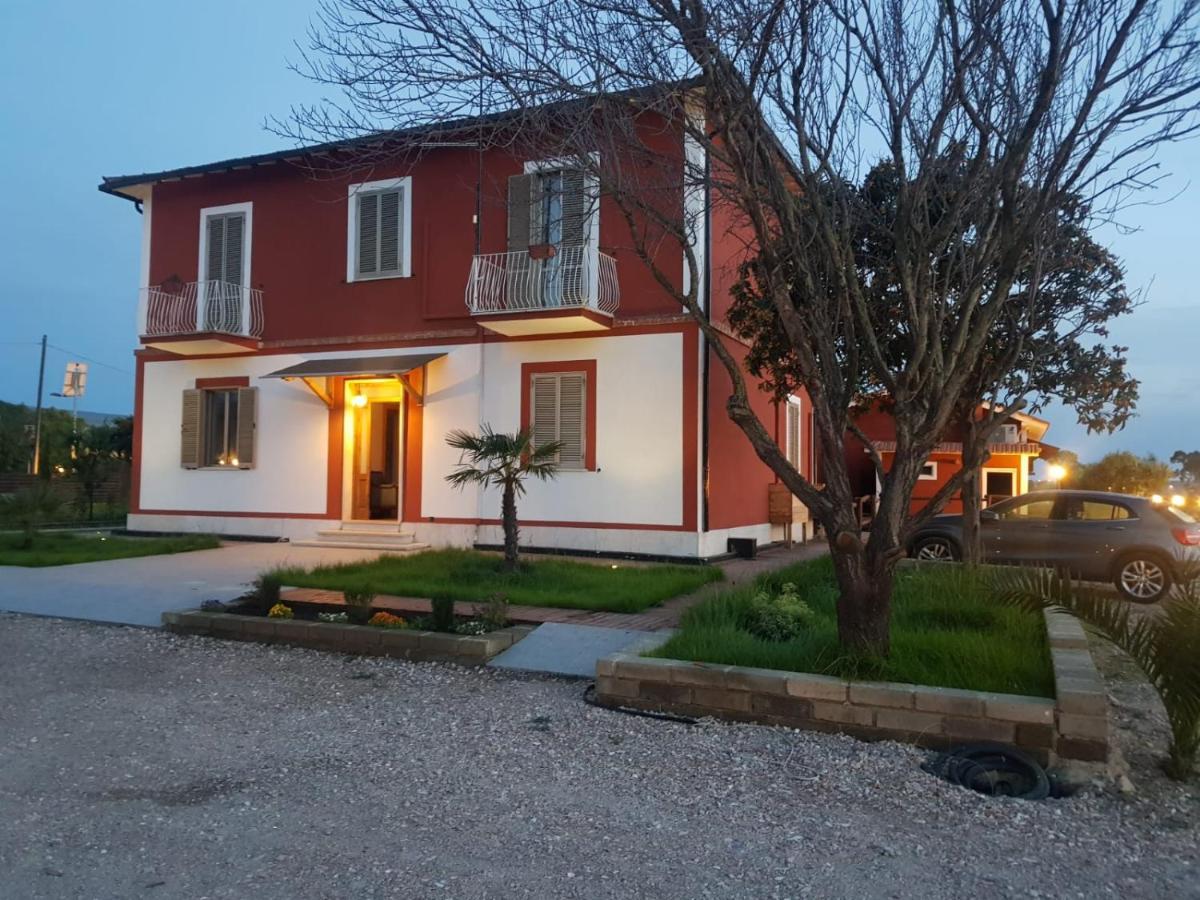 Agriturismo Il Casale Ponte Galeria Buitenkant foto