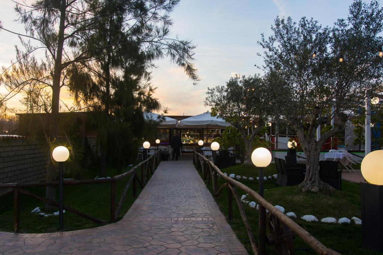 Agriturismo Il Casale Ponte Galeria Buitenkant foto